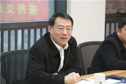 青岛 刘煜 姜文霞照片